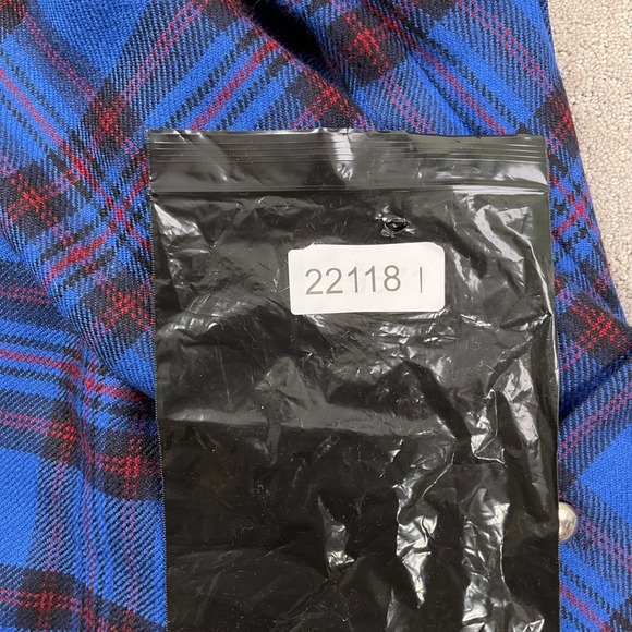 Albert Nipon Coat Women 8 Blue Red Tartan Plaid Long Wool 80s Statement - Picture 16 of 16